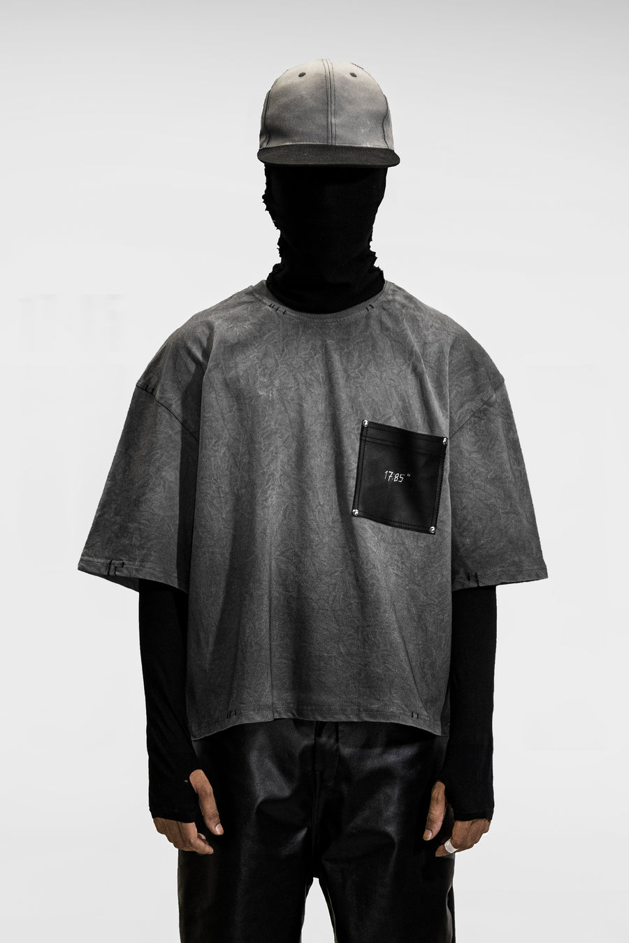 GREY SCAR BAGGY TEE | UNISEX
